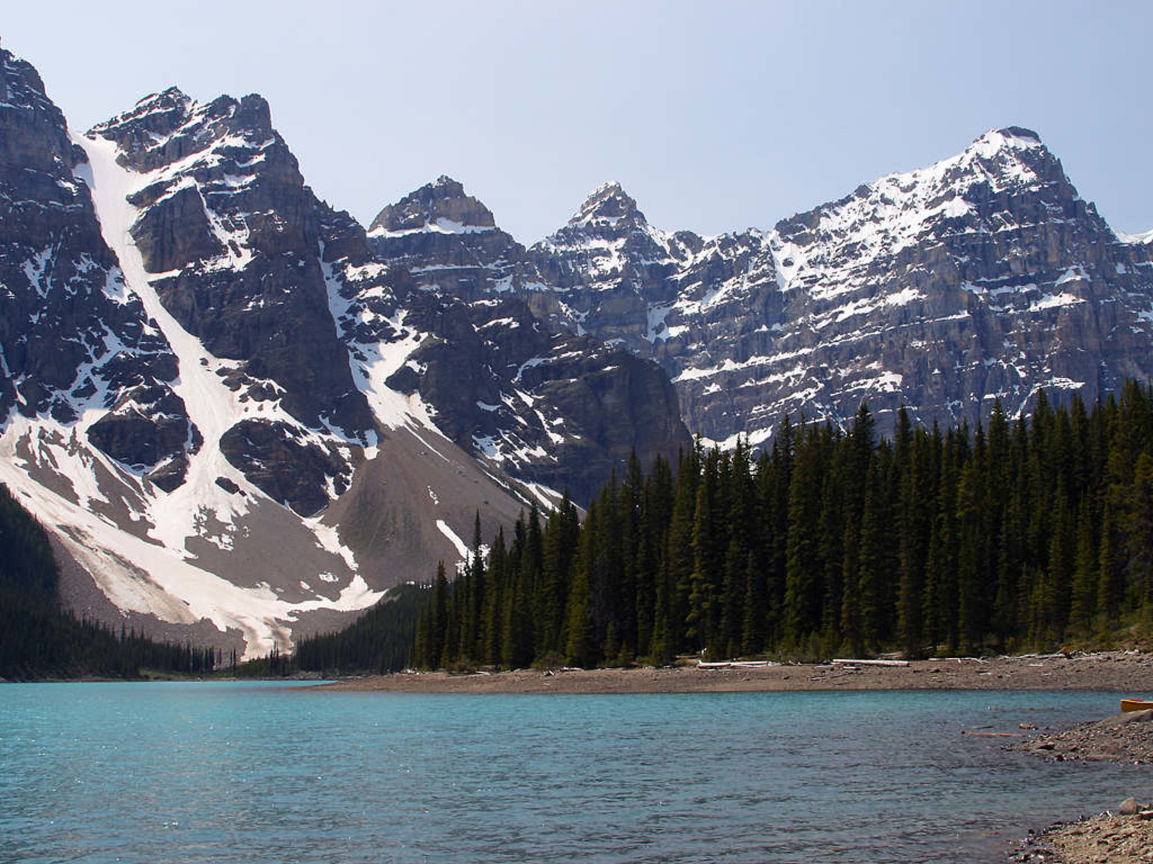 Moraine Lake In Banff Free Public Domain https://www.dreamstime.com/moraine-lake-banff-public-domain-image-free-91782380