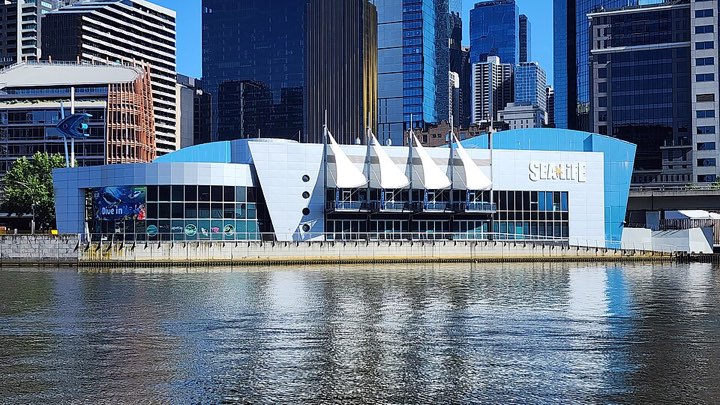 SEA LIFE Melbourne Aquarium on the bank of the Yarra River